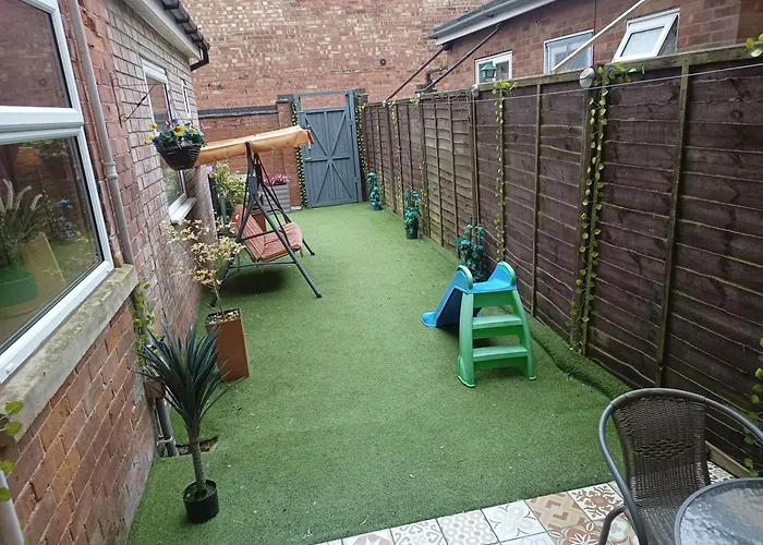 Pleasure Beach Apartment With Garden