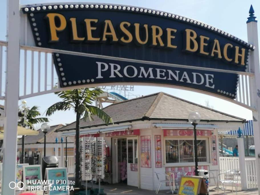 Pleasure With Garden Skegness